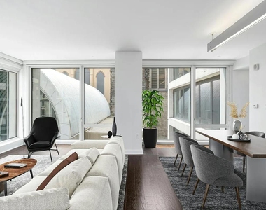West 113th Street - Photo Thumbnail 1