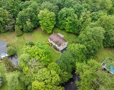 60 Smith Hill Road - Photo Thumbnail 28