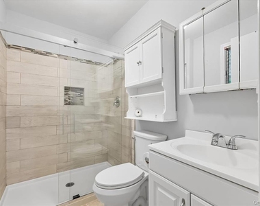 60 Smith Hill Road - Photo Thumbnail 18