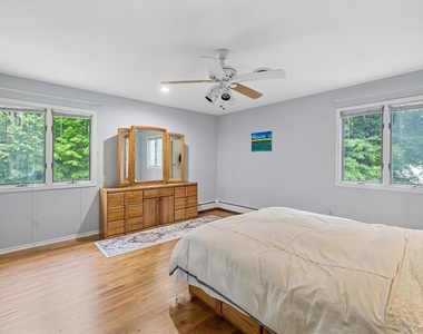 60 Smith Hill Road - Photo Thumbnail 13