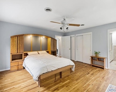 60 Smith Hill Road - Photo Thumbnail 11