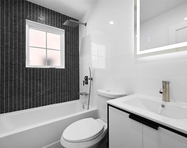38-24 215th Street - Photo Thumbnail 10