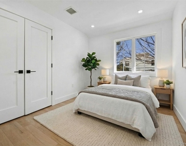 38-24 215th Street - Photo Thumbnail 5