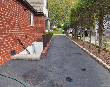 72 Primrose Avenue - Photo Thumbnail 27