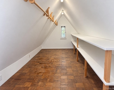 72 Primrose Avenue - Photo Thumbnail 18