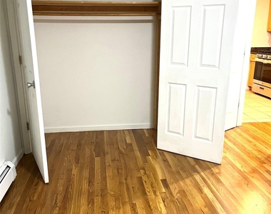 82-81 88th Pl - Photo Thumbnail 13