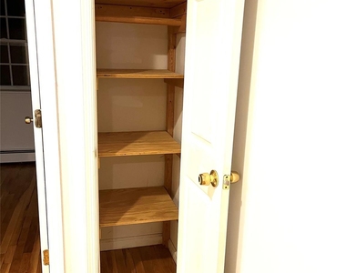 82-81 88th Pl - Photo Thumbnail 7