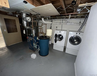 648 Dogwood Avenue - Photo Thumbnail 11