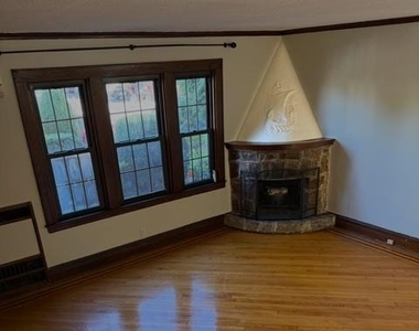 9001 63rd Avenue - Photo Thumbnail 3