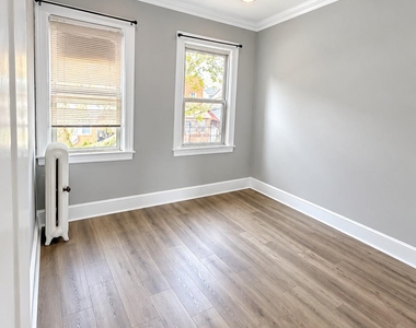 9717 81st Street - Photo Thumbnail 3