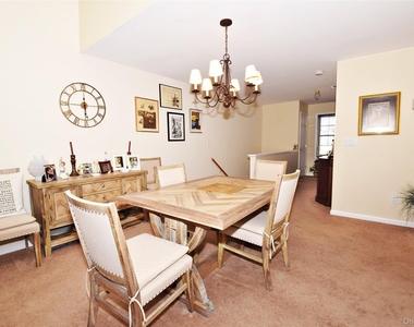 822 Portofino Place - Photo Thumbnail 2
