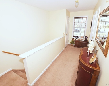 822 Portofino Place - Photo Thumbnail 18