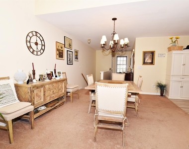 822 Portofino Place - Photo Thumbnail 3