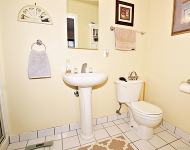 822 Portofino Place - Photo Thumbnail 12