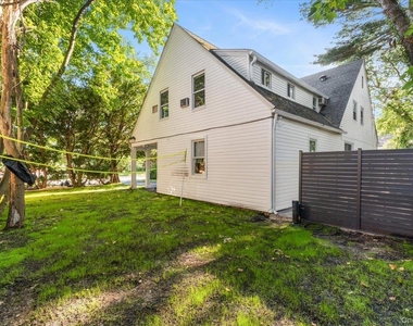 19 Gilchrest Road - Photo Thumbnail 23