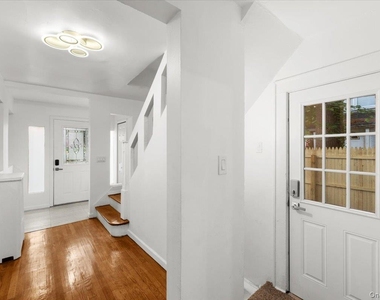 19 Gilchrest Road - Photo Thumbnail 11