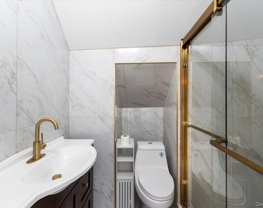 19 Gilchrest Road - Photo Thumbnail 16