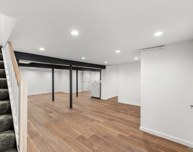 19 Gilchrest Road - Photo Thumbnail 19