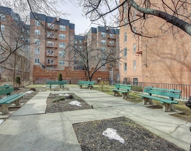 33-25 81 Street - Photo Thumbnail 14