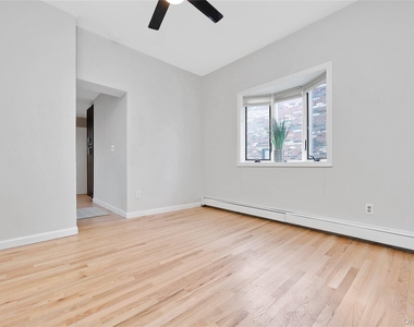 14830 11th Avenue - Photo Thumbnail 1