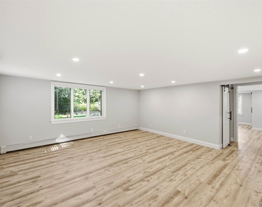24 Flagpole Lane - Photo Thumbnail 3