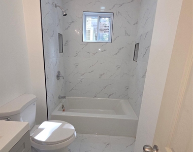 16 Gray Street - Photo Thumbnail 8