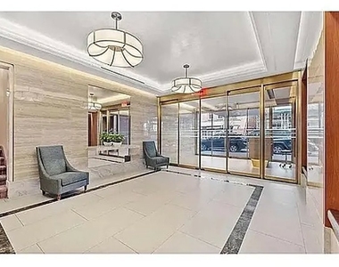 200 E 27th Street - Photo Thumbnail 7