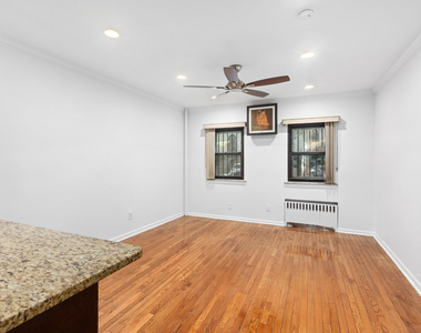 253 W 139th Street - Photo Thumbnail 1