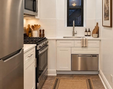 521 W 122nd Street - Photo Thumbnail 1