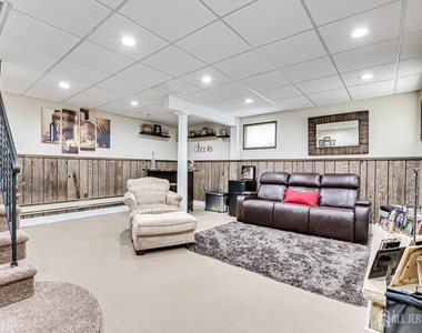 361 Rudolph Avenue - Photo Thumbnail 22