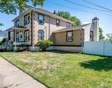 361 Rudolph Avenue - Photo Thumbnail 2