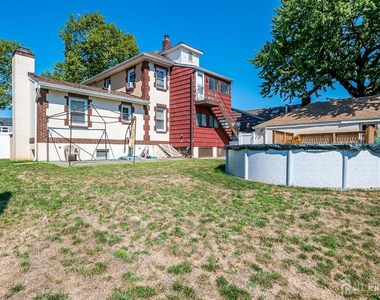 361 Rudolph Avenue - Photo Thumbnail 25