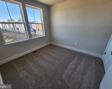 257 Newton Pippin Drive - Photo Thumbnail 16