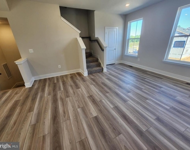 257 Newton Pippin Drive - Photo Thumbnail 7