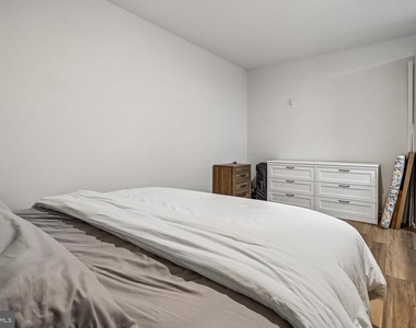 146 Pinewood Road - Photo Thumbnail 48