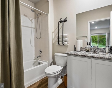 146 Pinewood Road - Photo Thumbnail 50