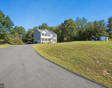 146 Pinewood Road - Photo Thumbnail 54