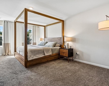146 Pinewood Road - Photo Thumbnail 19