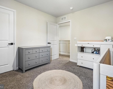 146 Pinewood Road - Photo Thumbnail 37
