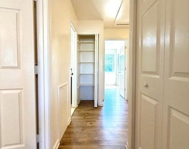 7921 Meadow Court - Photo Thumbnail 24