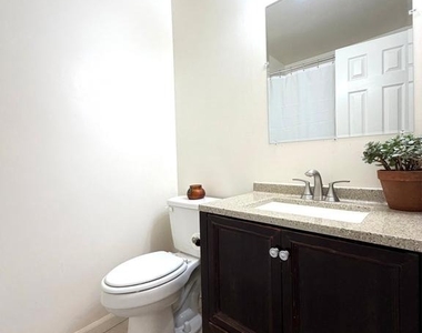 7921 Meadow Court - Photo Thumbnail 16