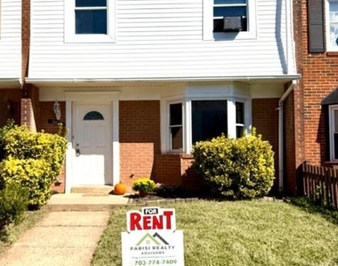 7921 Meadow Court - Photo Thumbnail 1