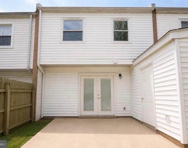 7921 Meadow Court - Photo Thumbnail 31