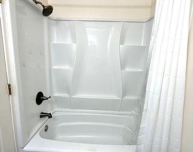7921 Meadow Court - Photo Thumbnail 17