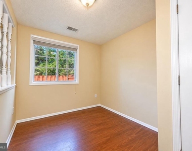 13508 Getty Lane - Photo Thumbnail 20