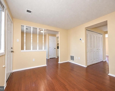 13508 Getty Lane - Photo Thumbnail 15