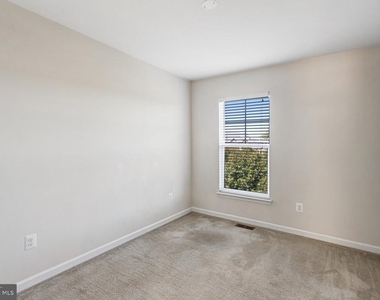8940 Dahlgren Ridge Road - Photo Thumbnail 20