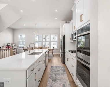 1781 Cherry Birch Street - Photo Thumbnail 7
