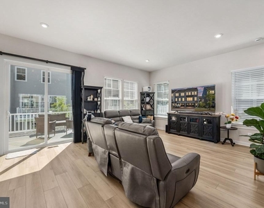 1781 Cherry Birch Street - Photo Thumbnail 15