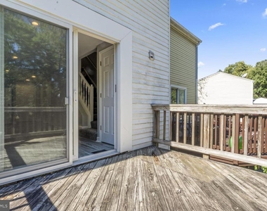 1895 Pohick Creek Court - Photo Thumbnail 22